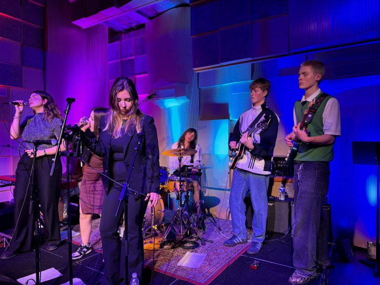Gig Band Special - World Heart Beat